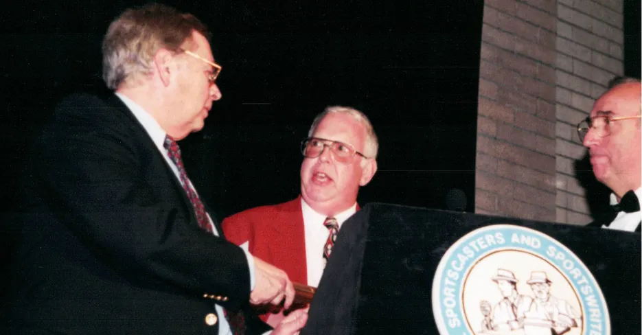 Warren Swain (center) at 2002 NSSA Awards