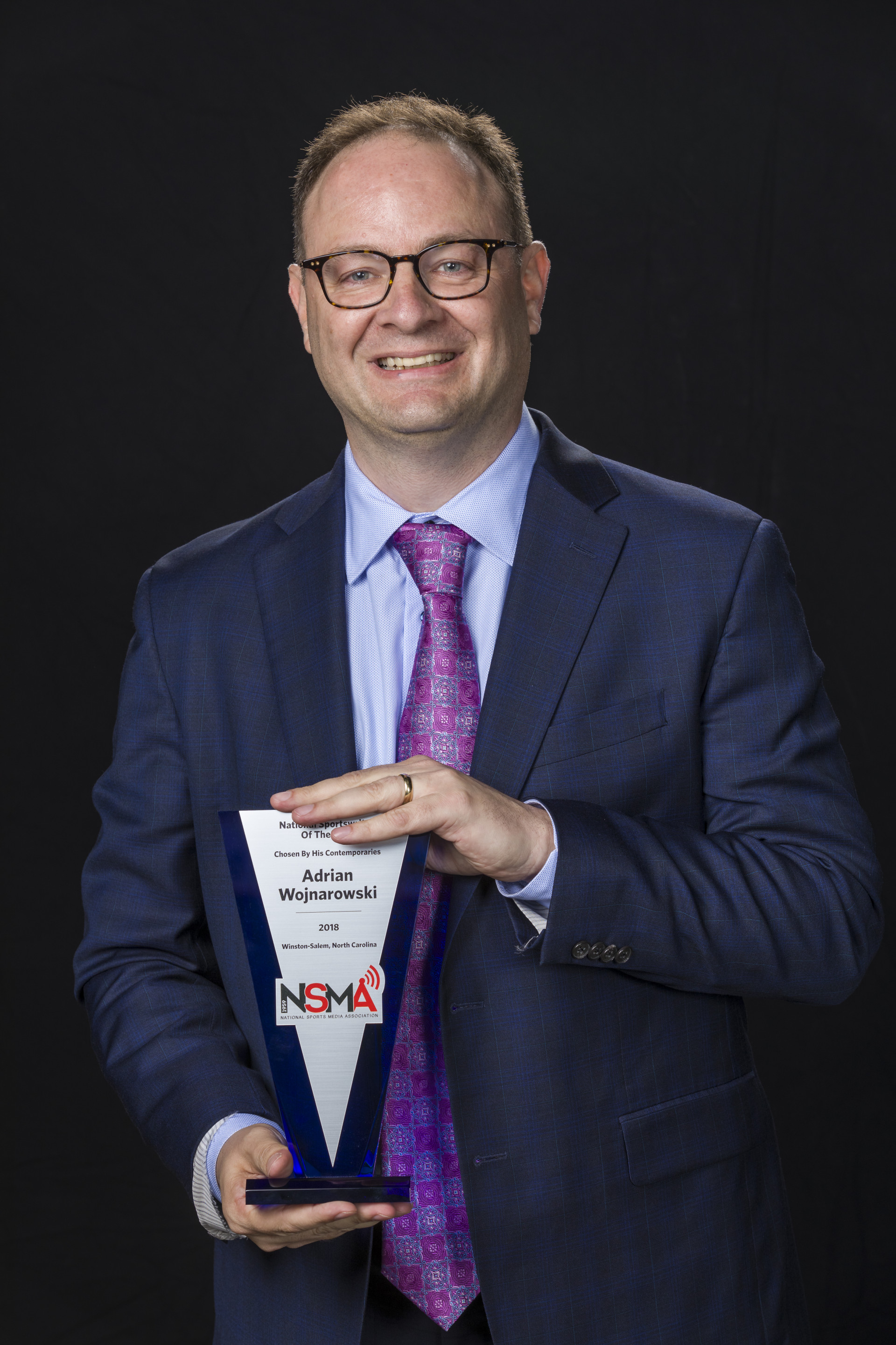 2018 NSMA National Sportswriter of the Year Adrian Wojnarowski (Bob Leverone photo)