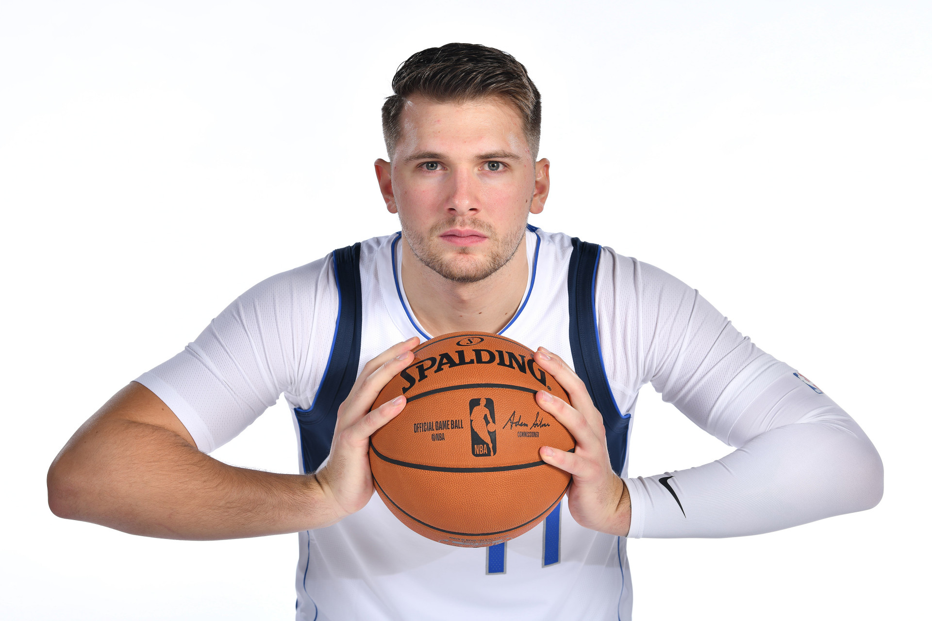 Luka Doncic Rookie Of The Year Ornament by Donna Wilson - Pixels